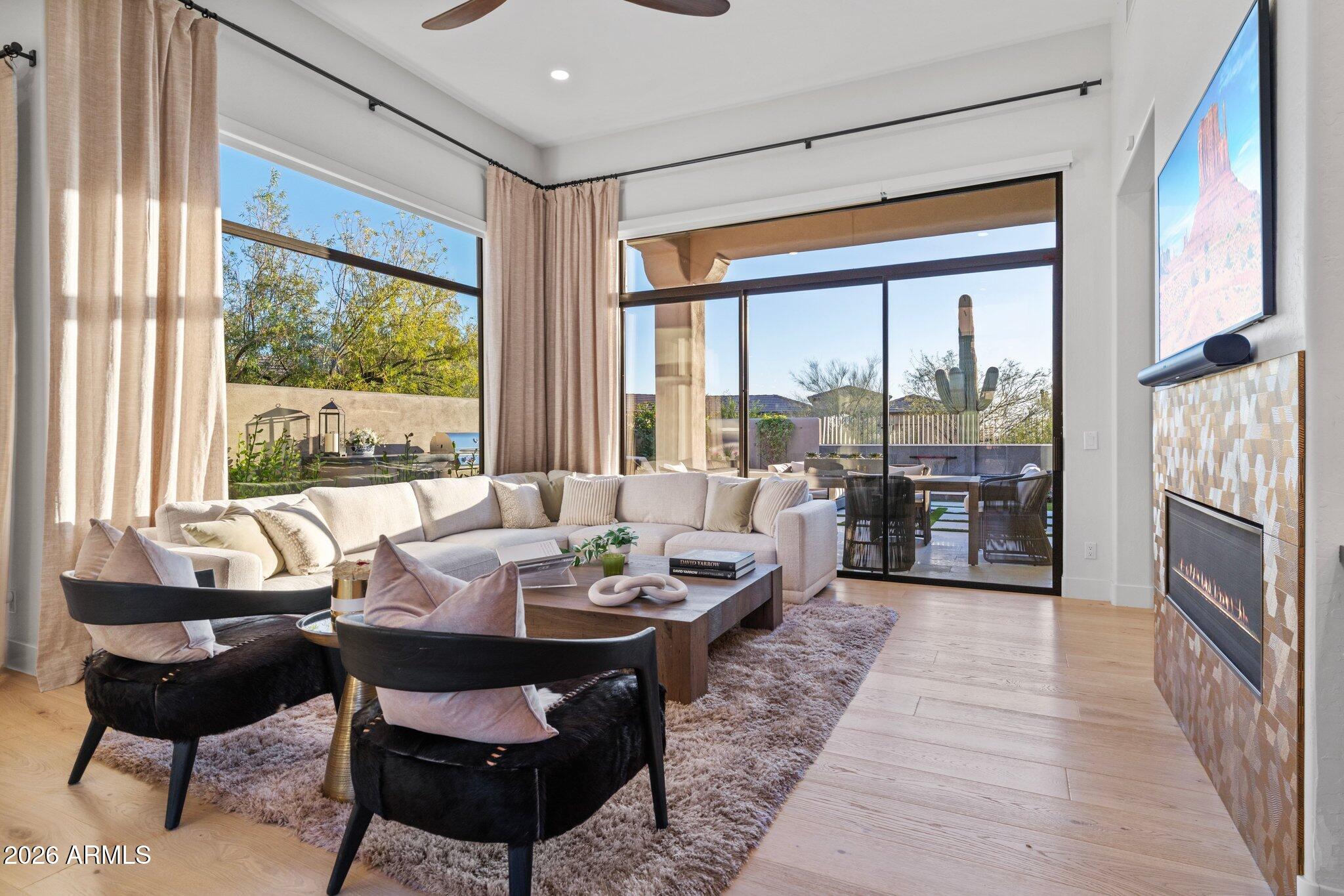 DC RANCH - Residential