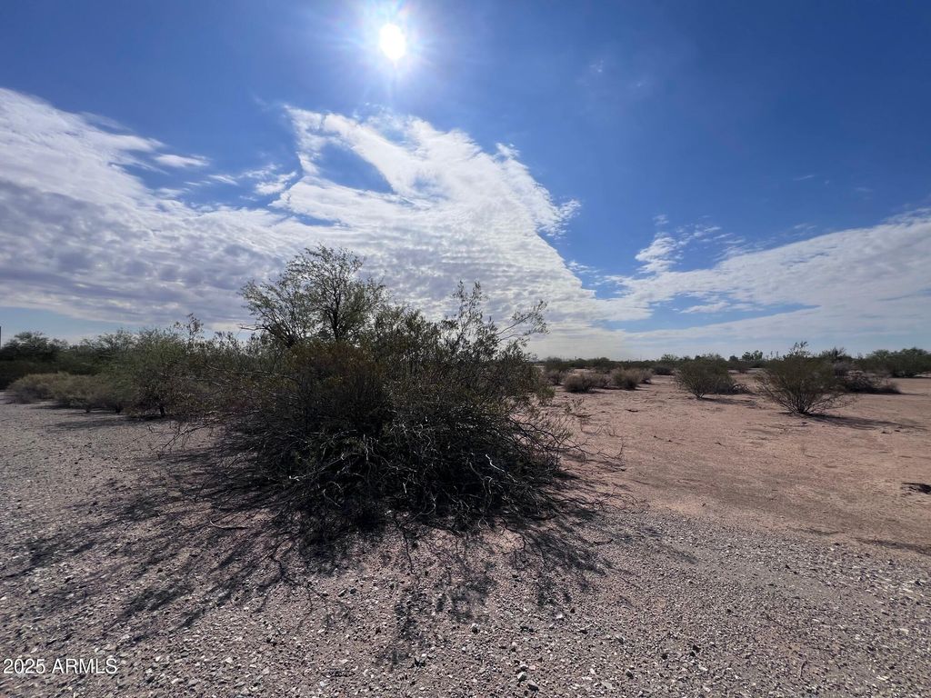 Photo of 5085 W Portola Drive #18, Eloy, AZ 85131 (MLS # 6930292)