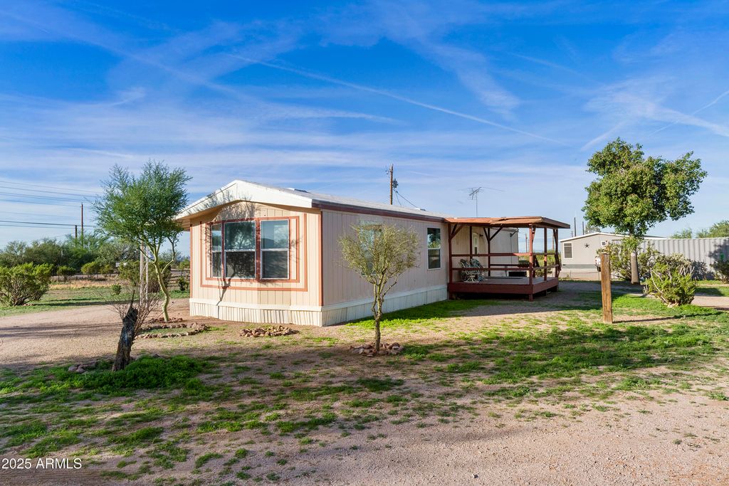 Photo of 5240 E 32nd Avenue, Apache Junction, AZ 85119 (MLS # 6948960)