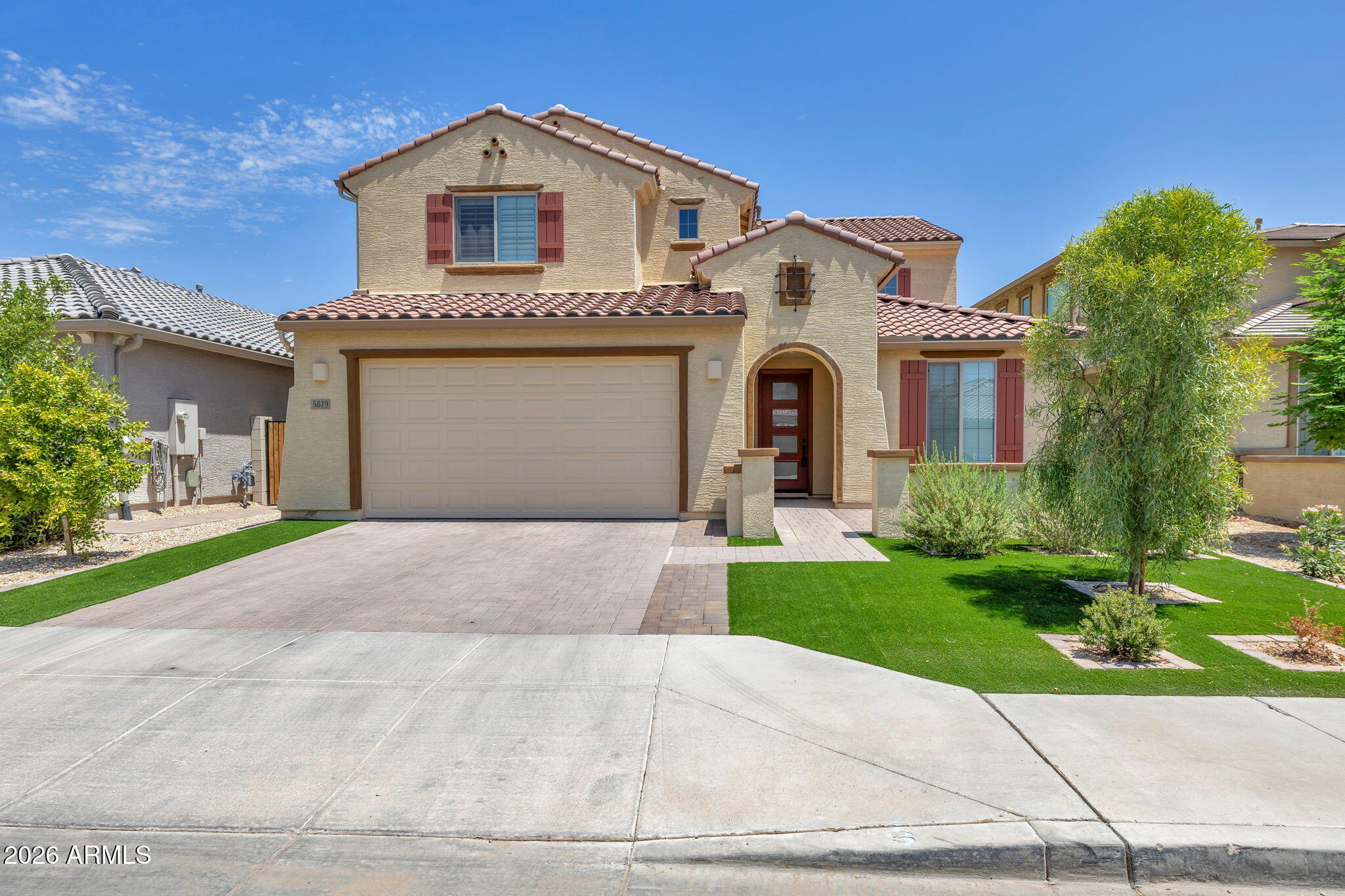 5819 N 88TH Lane