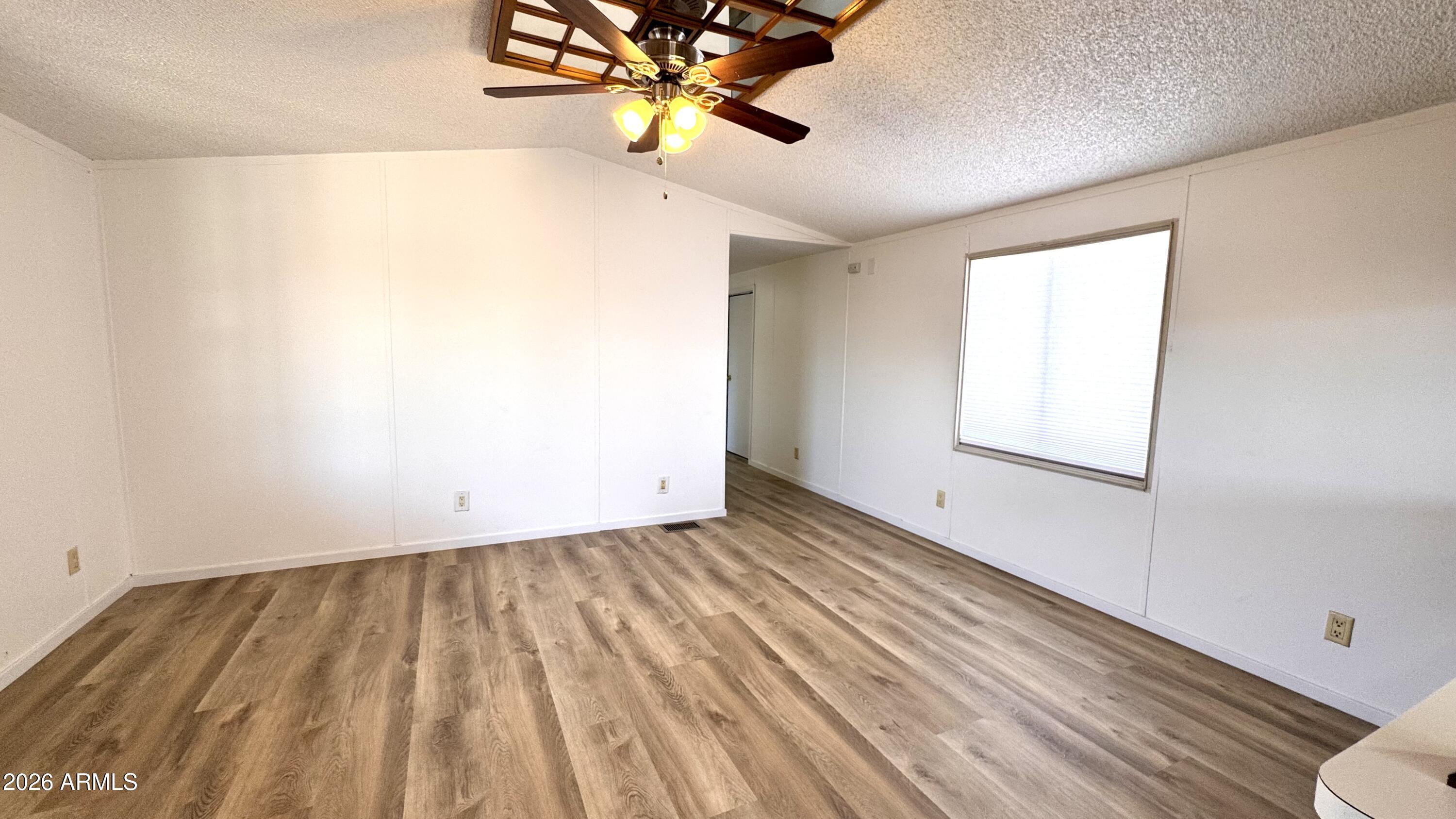 1221 N Dysart Road 2