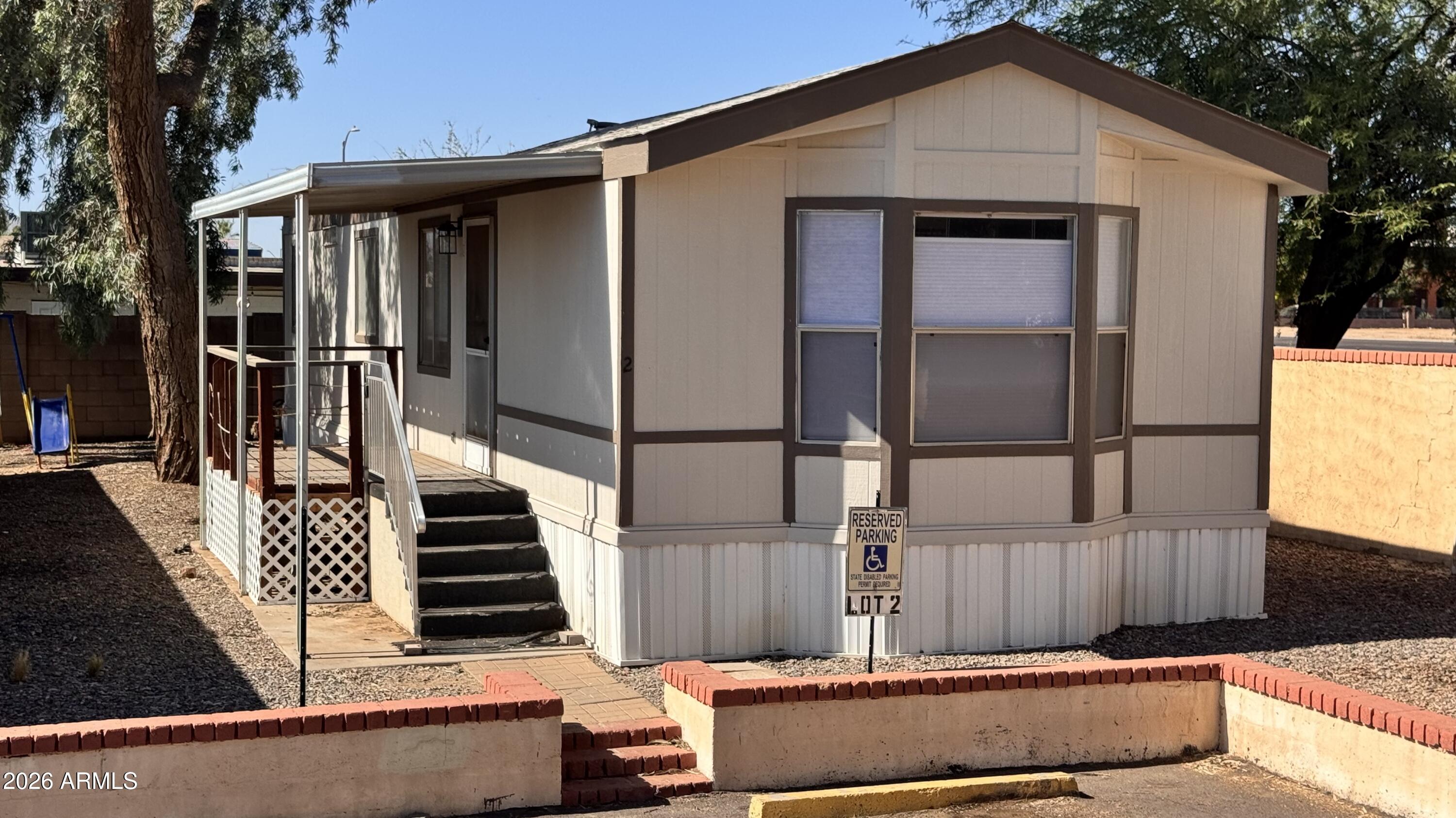 1221 N Dysart Road 2