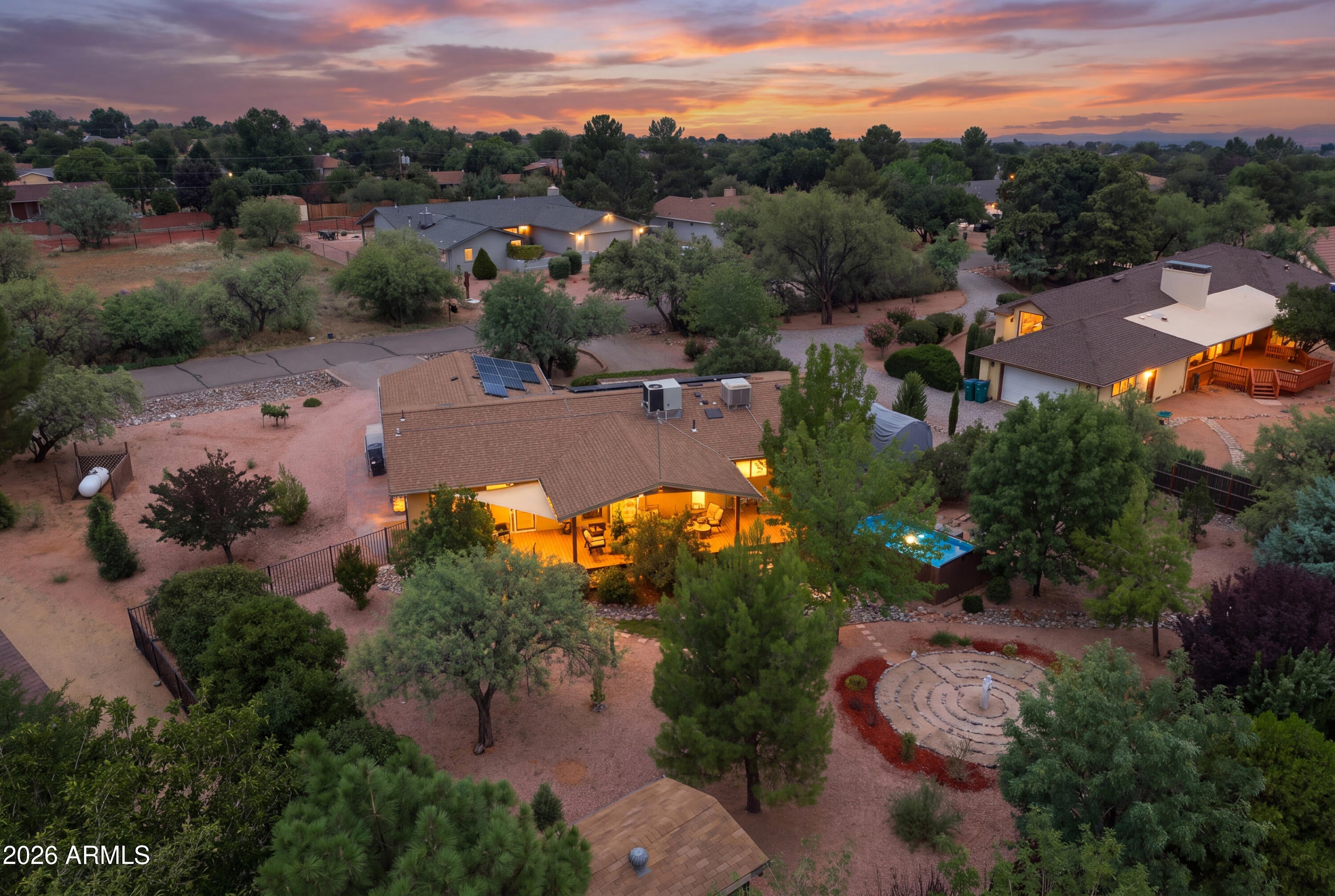 325 RAINTREE Road