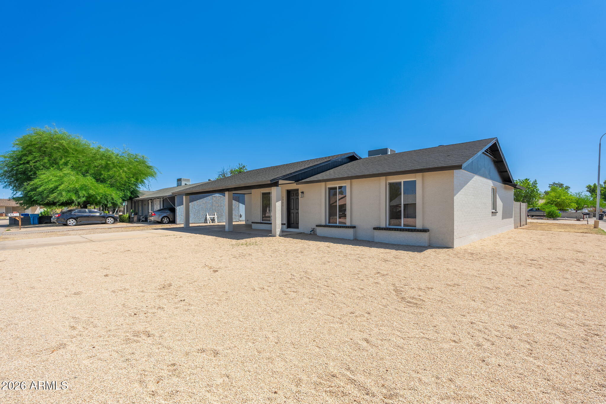 7731 W MULBERRY Drive