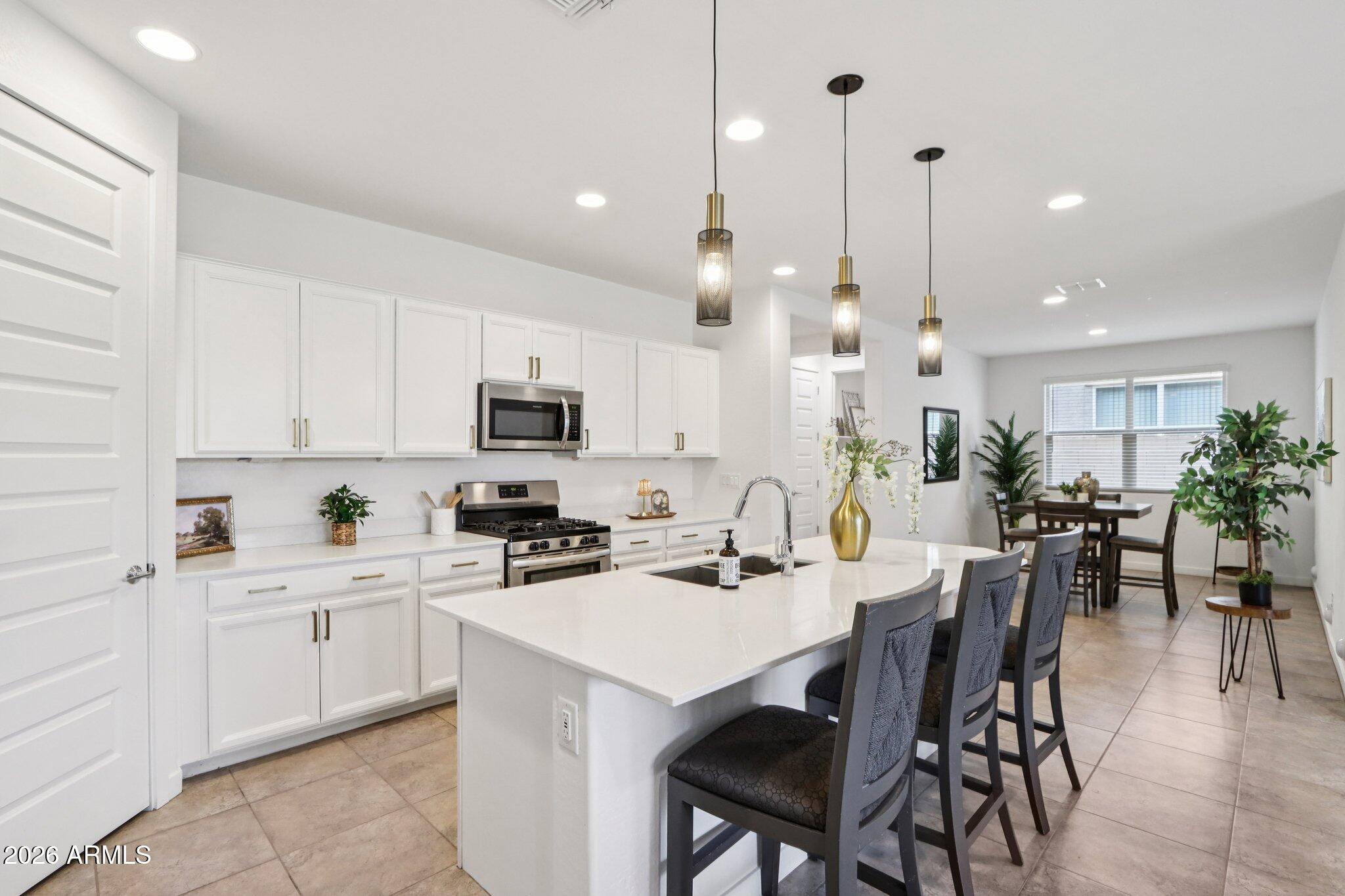 18816 W CORTEZ Street