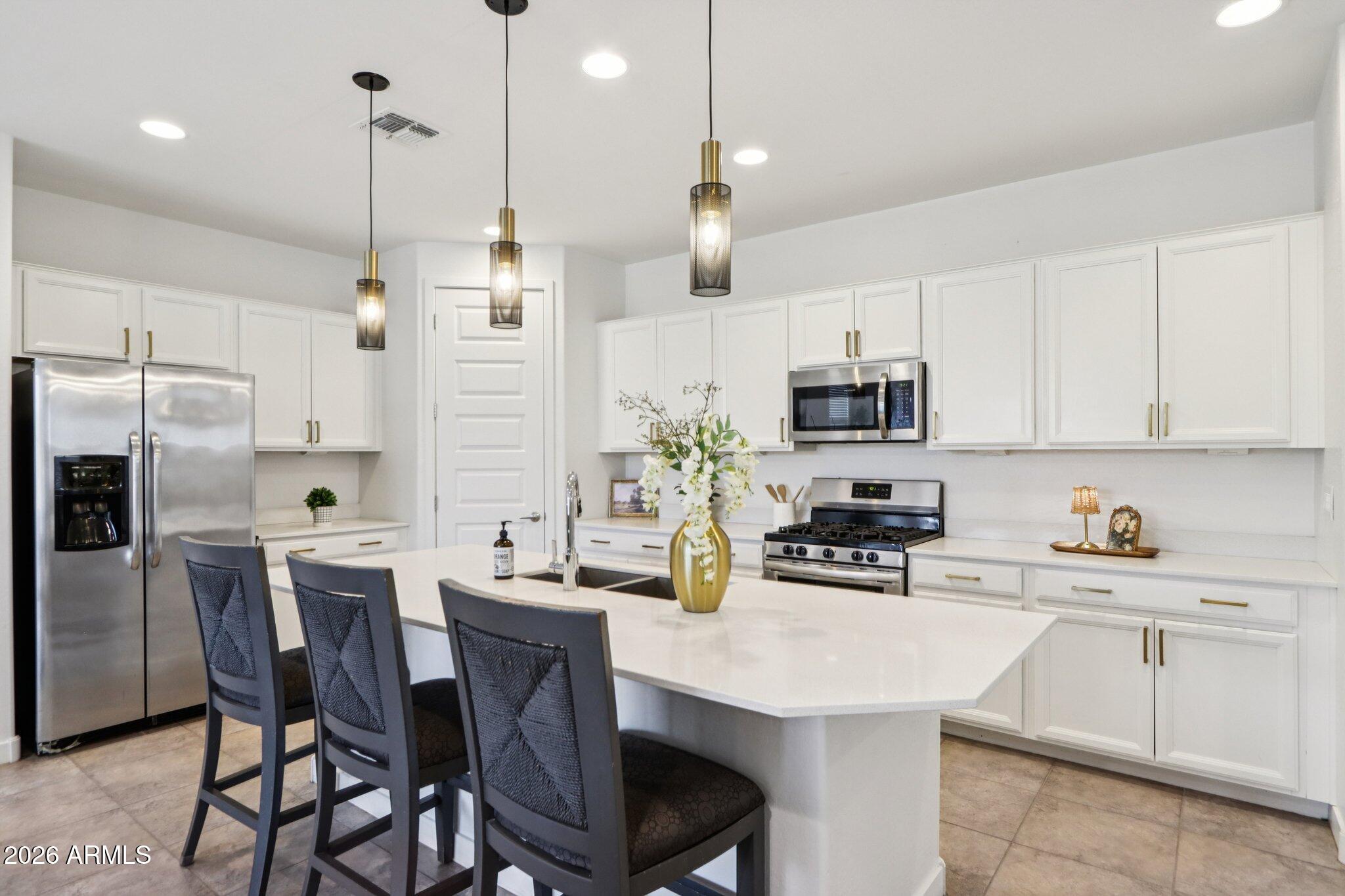 18816 W CORTEZ Street