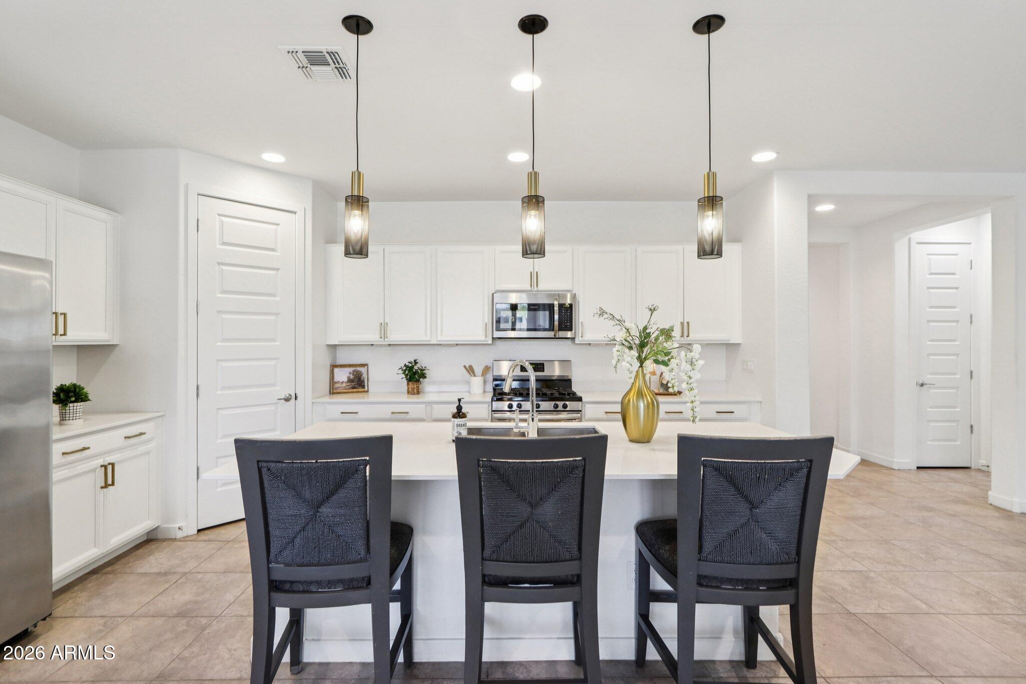 18816 W CORTEZ Street