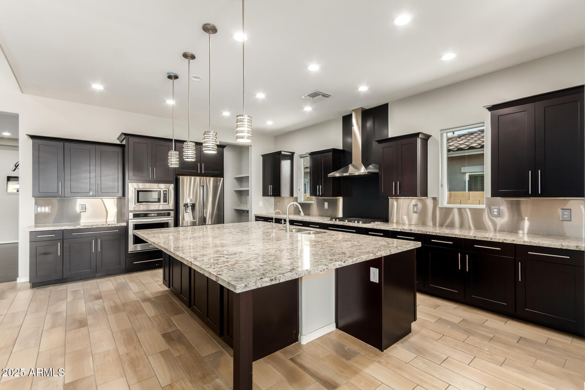 PALM VALLEY PHASE 9 - Residential