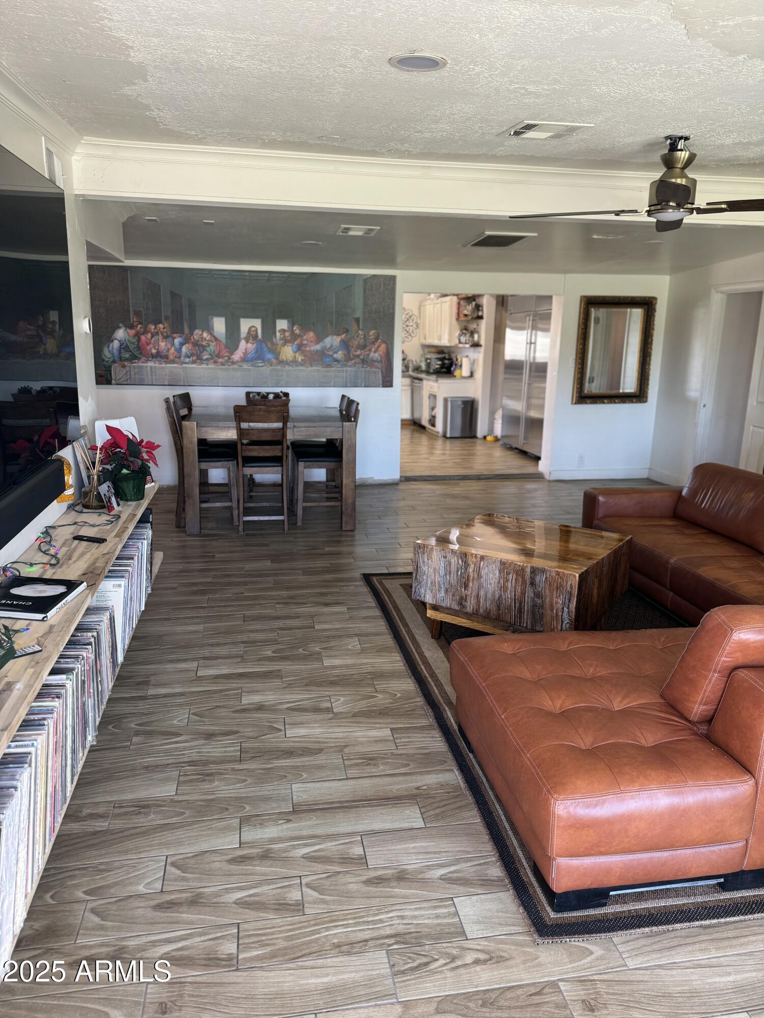 680 N DELAWARE Street