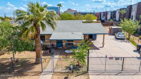 219 S ROOSEVELT Street '-' Tempe AZ 85281