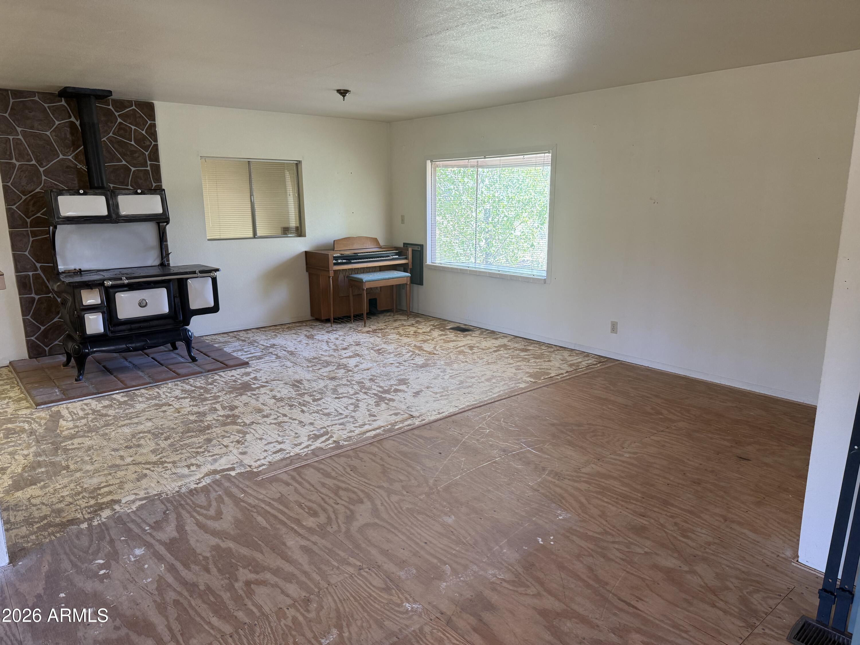 17825 SUPAI Road