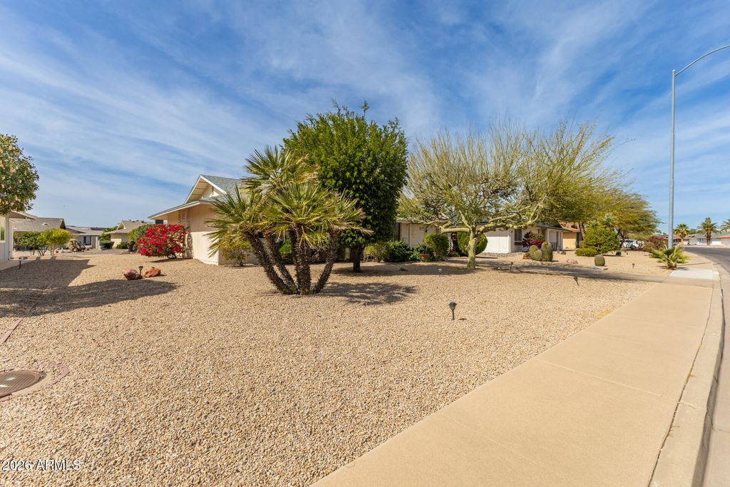 Photo of 19214 N 133rd Avenue, Sun City West, AZ 85375 (MLS # 6988359)