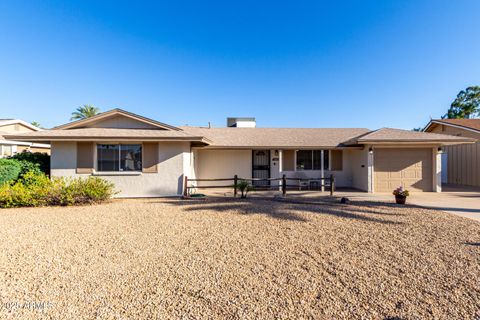 10337 W SNEAD Drive Sun City AZ 85351