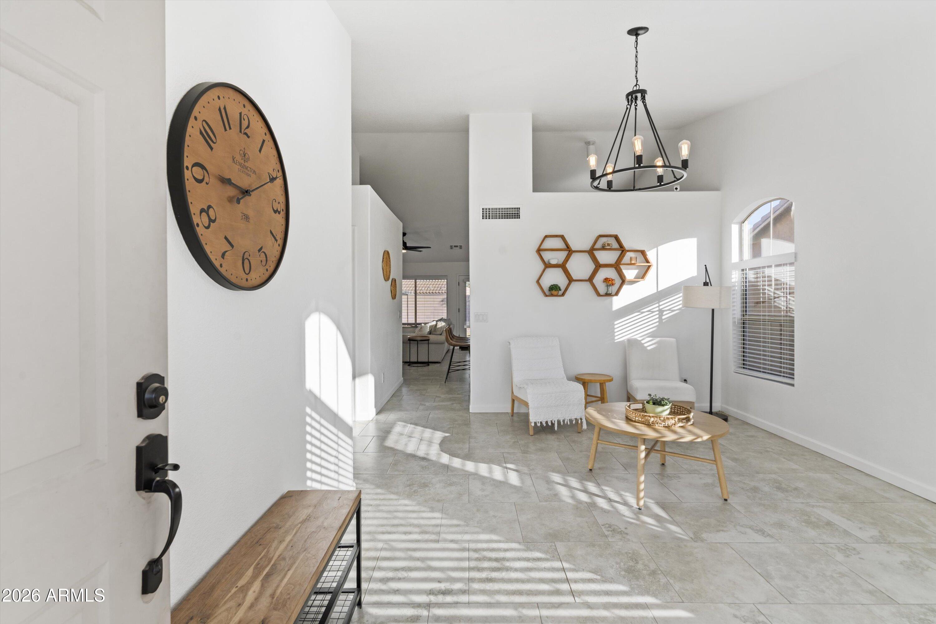 1320 W KINGBIRD Drive