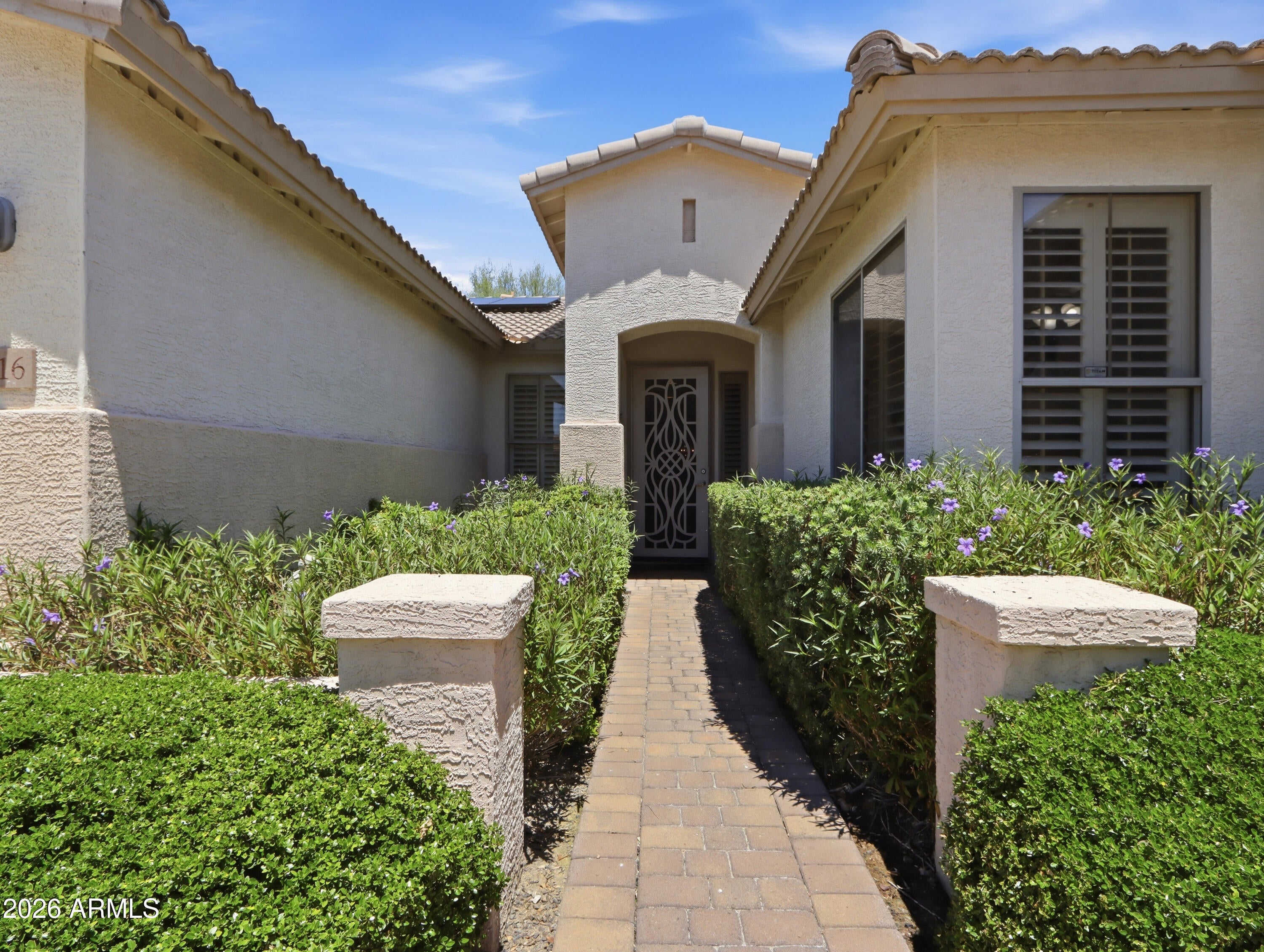 6216 W HEDGEHOG Place