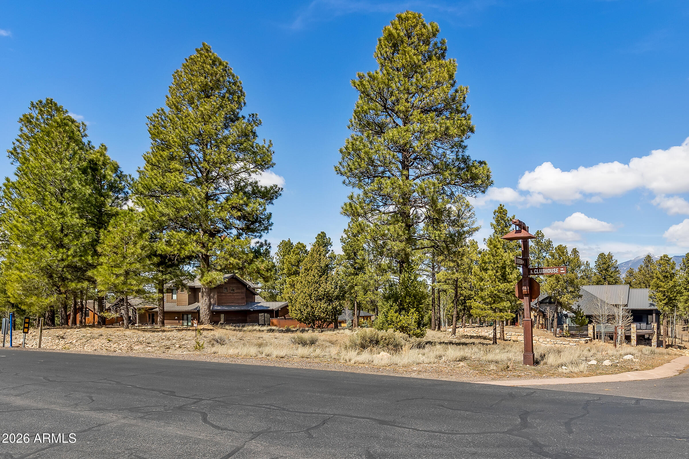 Pine Canyon - Land