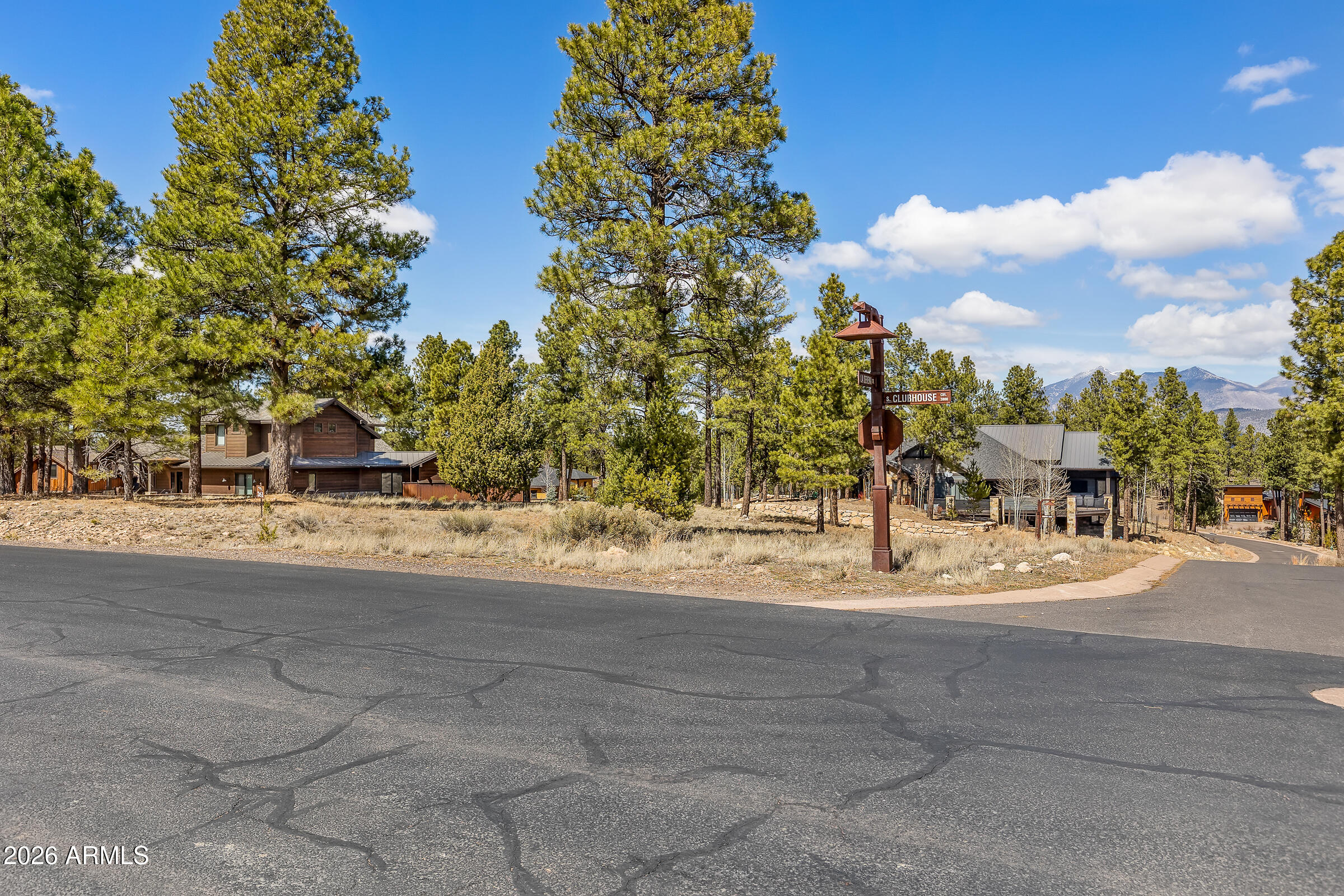 Pine Canyon - Land
