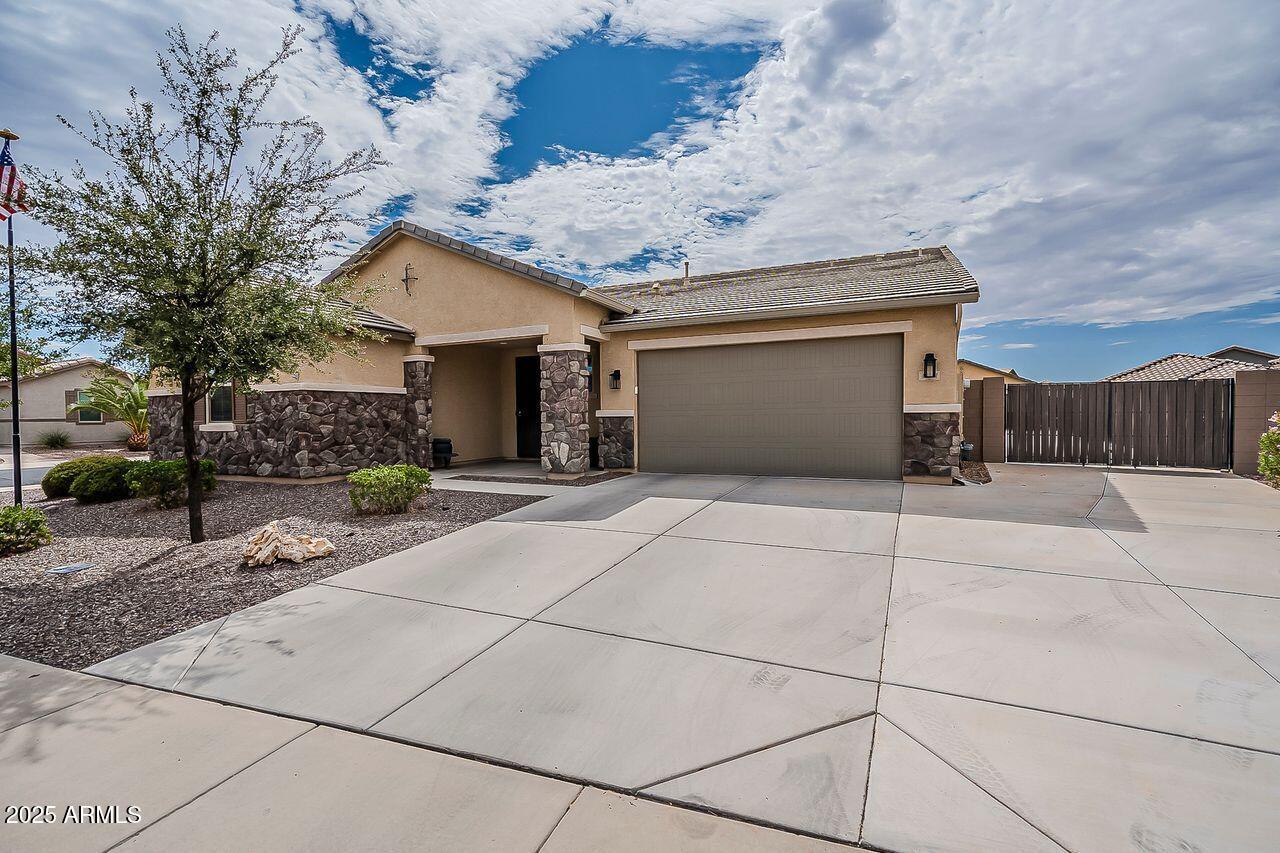 40571 W HOPPER Drive