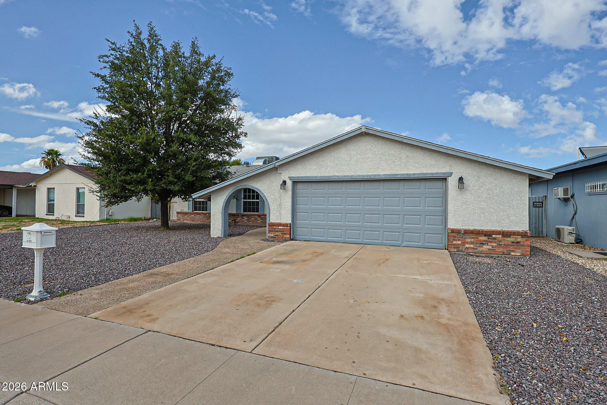 5622 W IRONWOOD Drive