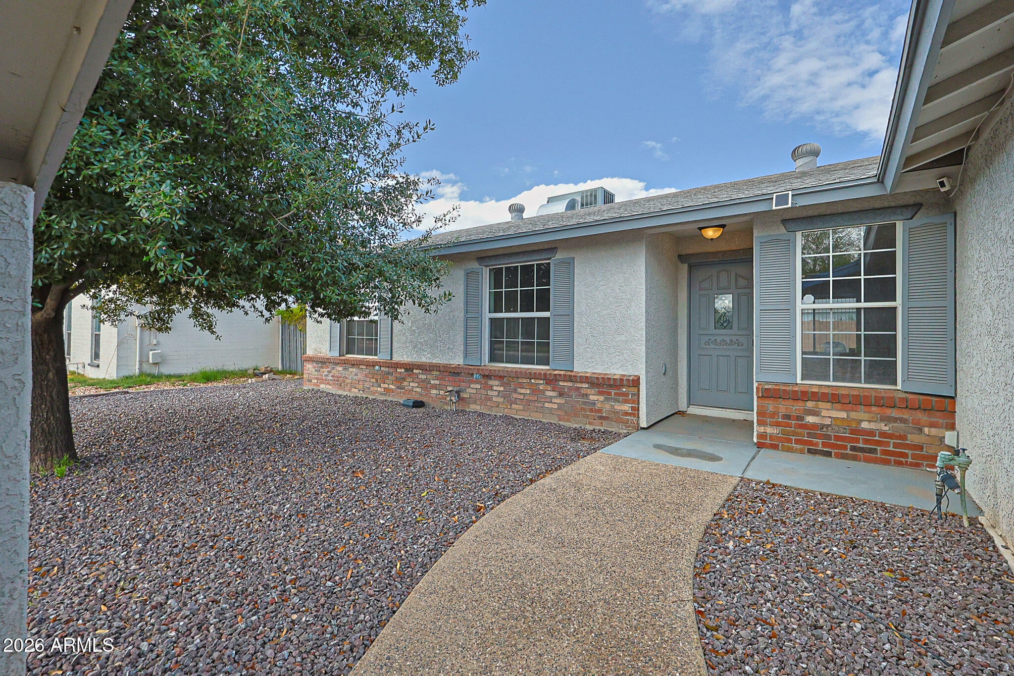 5622 W IRONWOOD Drive