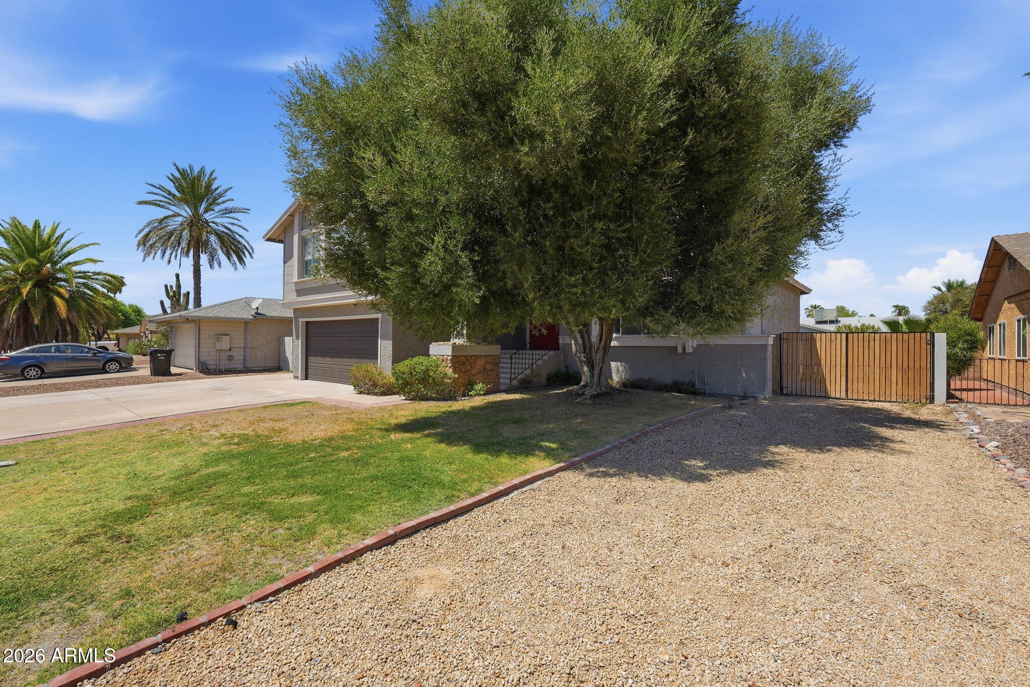 4616 W CHICAGO Street