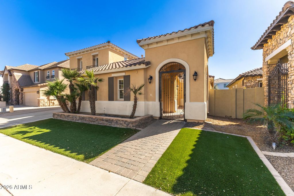 Photo of 2361 E Azalea Drive, Chandler, AZ 85286 (MLS # 6991323)