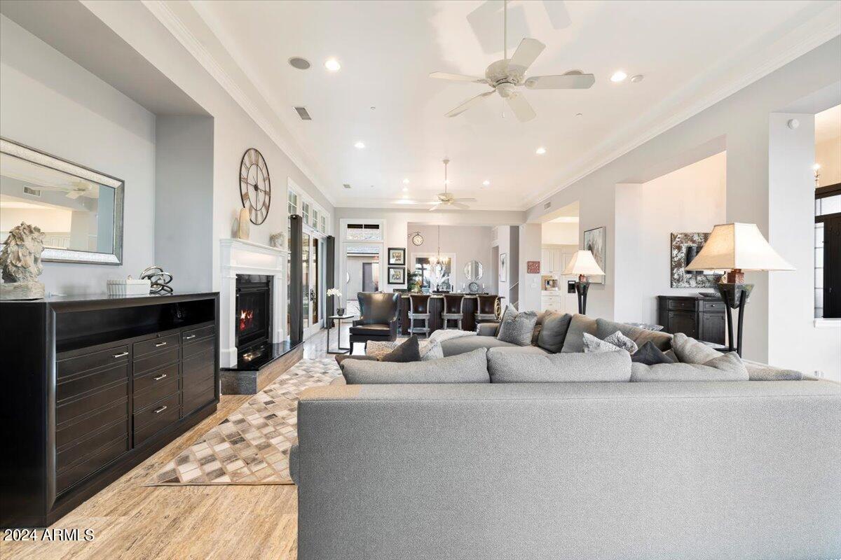 EAGLES NEST - Residential