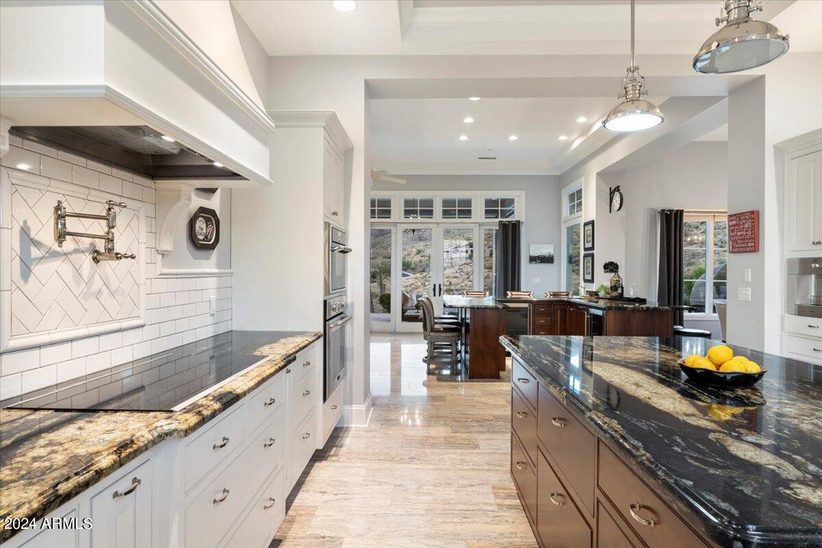 EAGLES NEST - Residential