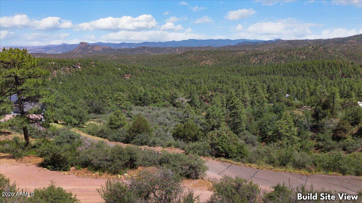 HIGHLAND PINES - Land