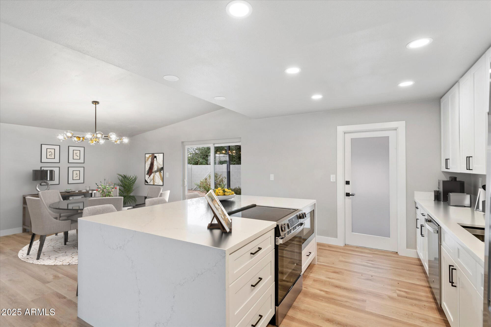 5420 N GRANITE REEF Road