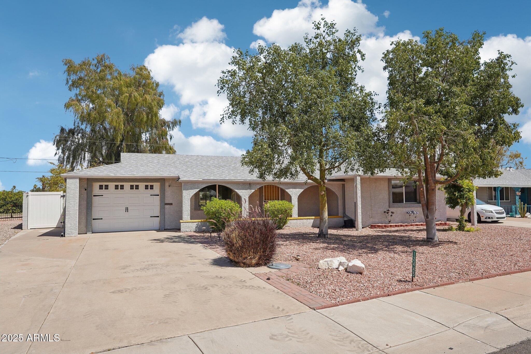 12445 N CHERRY HILLS Drive E