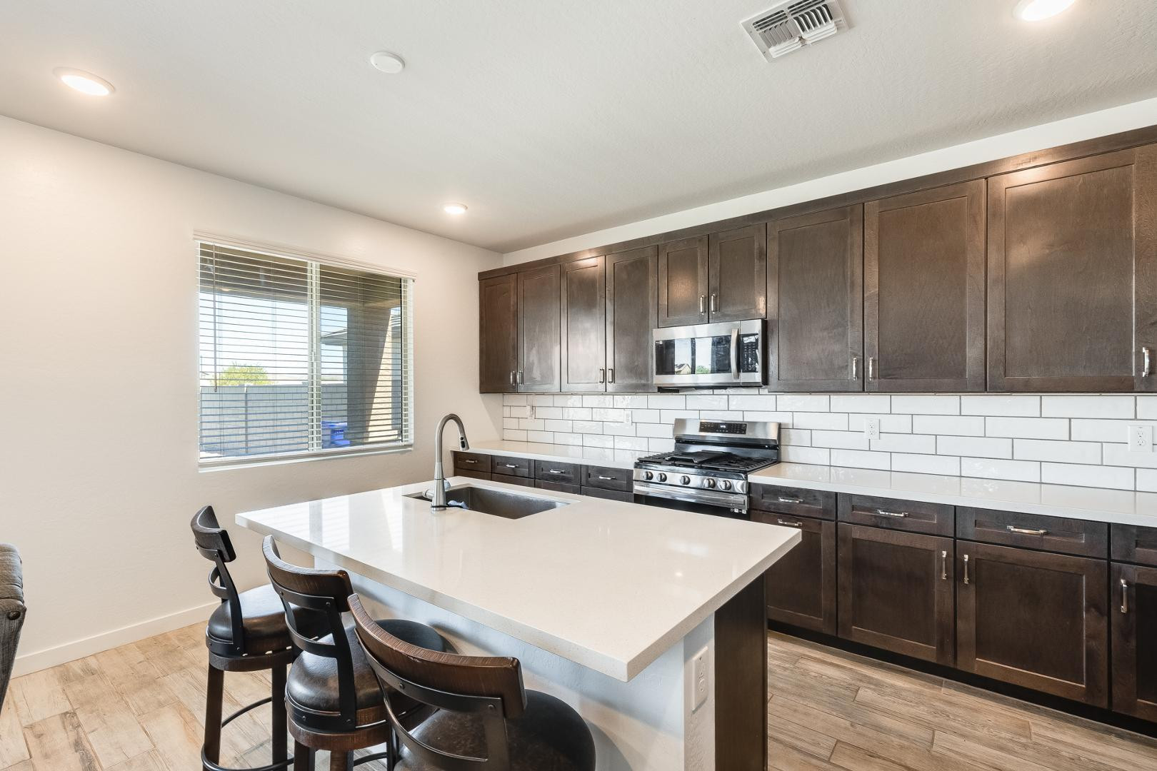 17056 W Red Bird Road