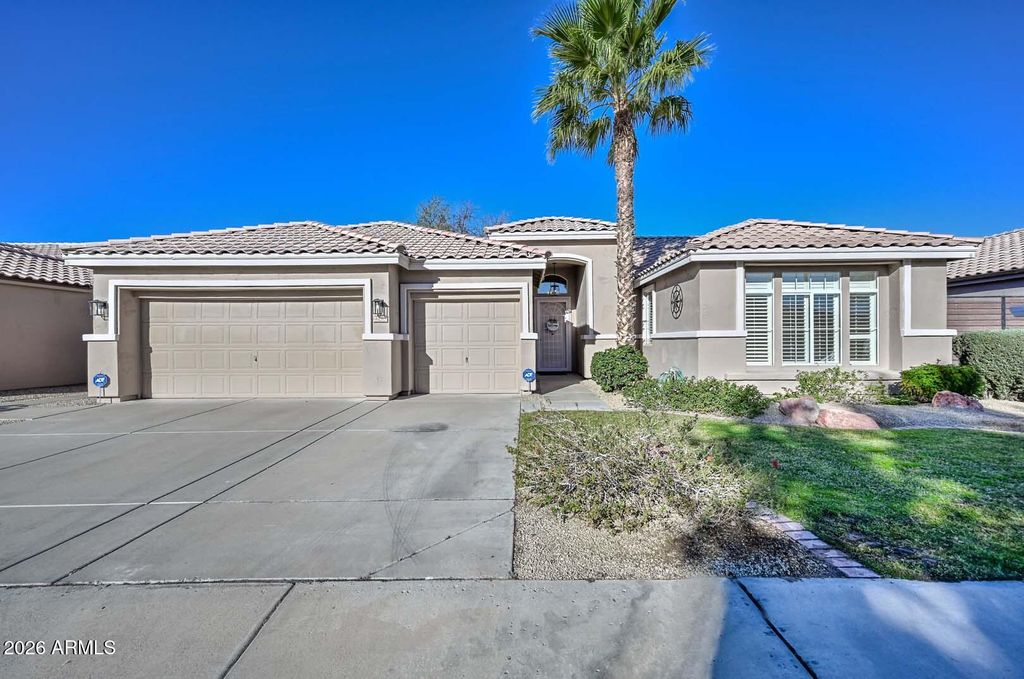 Photo of 22920 N 73rd Drive, Glendale, AZ 85310 (MLS # 6995630)