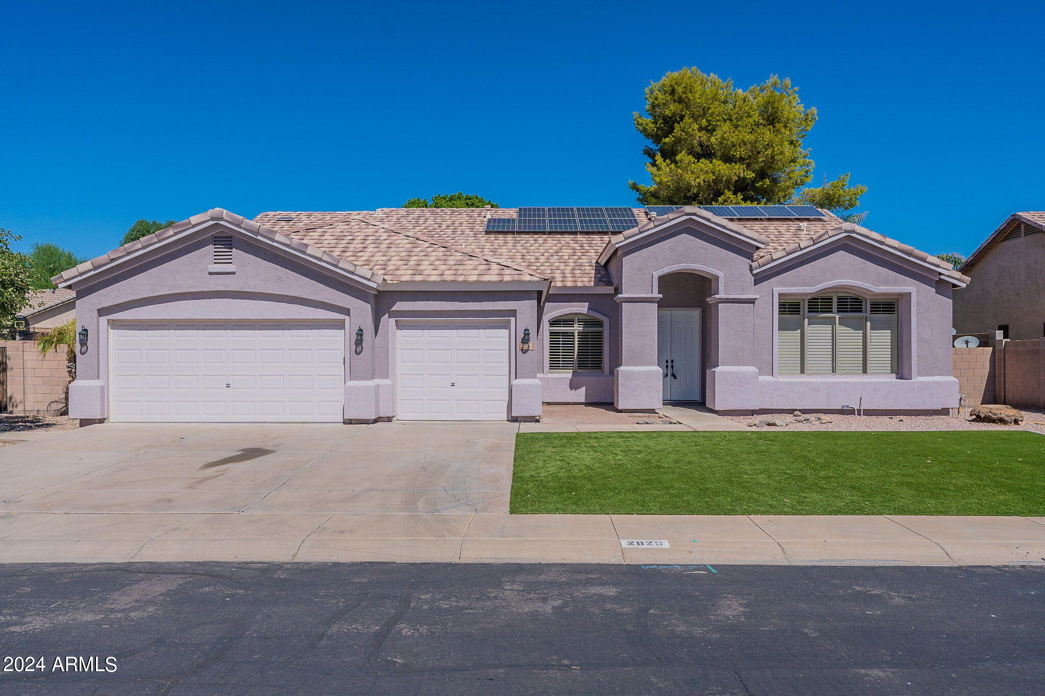 2820 E RANCH Court