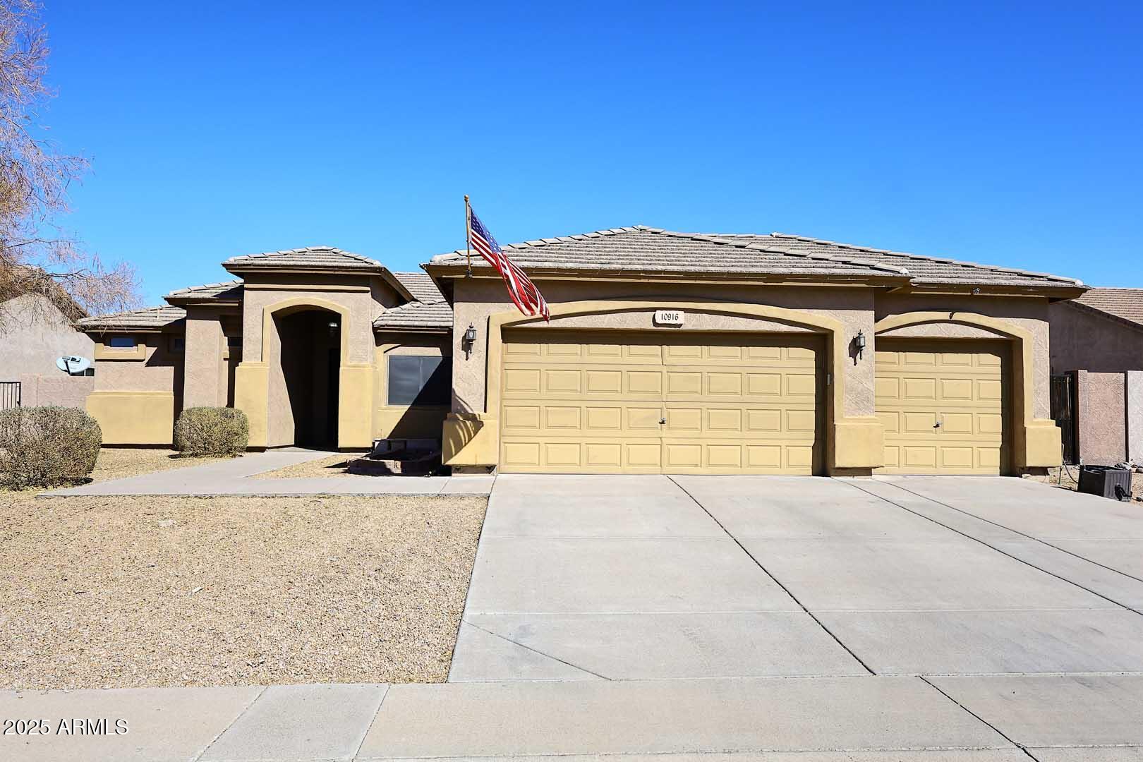 10916 E CHOLLA Road