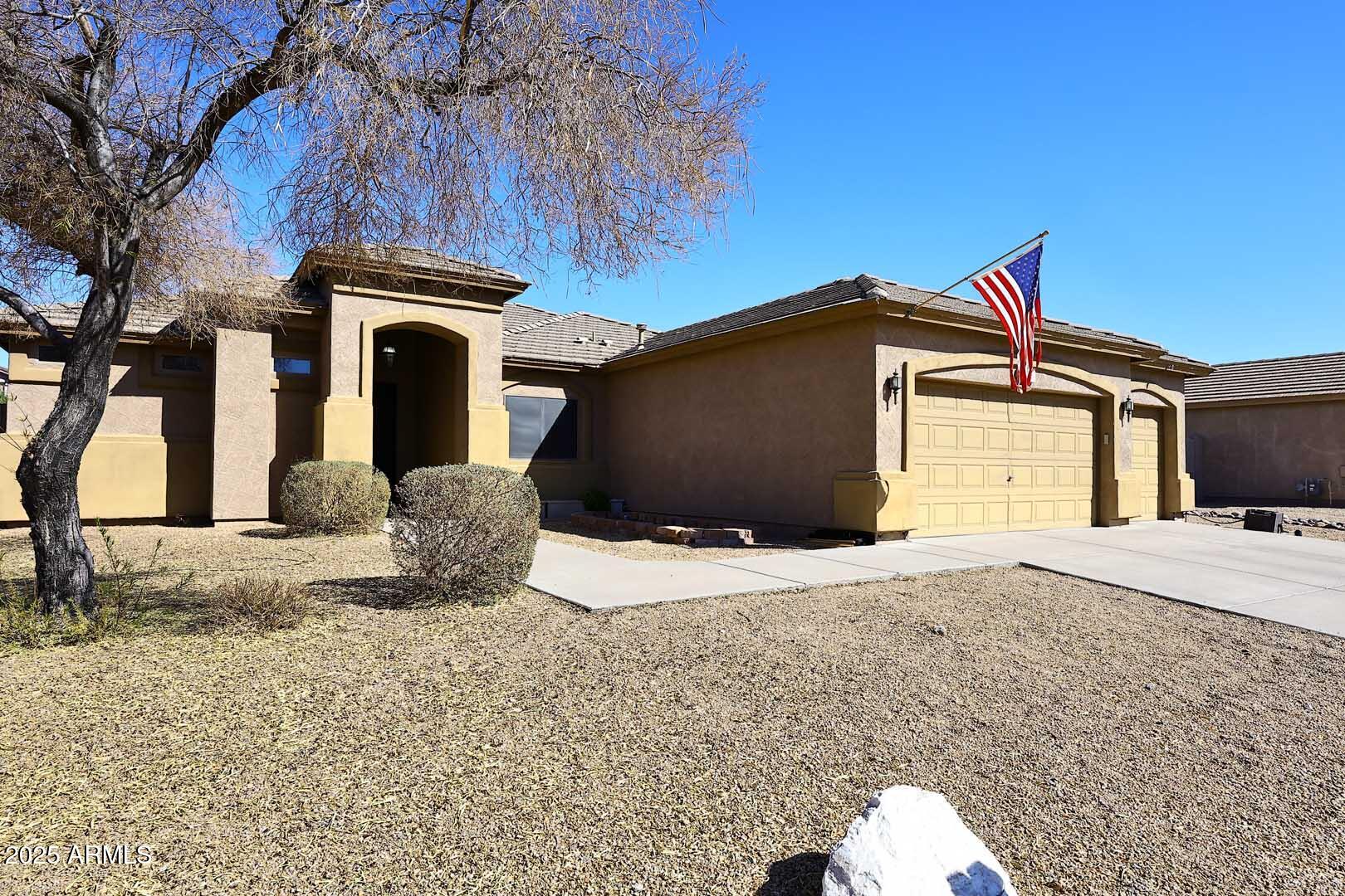 10916 E CHOLLA Road