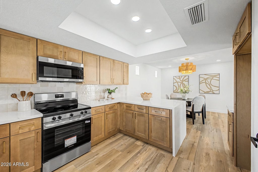 Photo of 601 E Wescott Drive, Phoenix, AZ 85024 (MLS # 7094305)