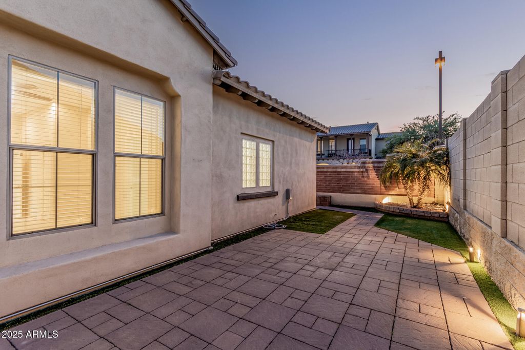 listing image 52