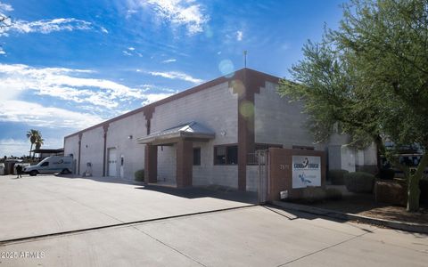 7611 N 74th Avenue Glendale AZ 85303