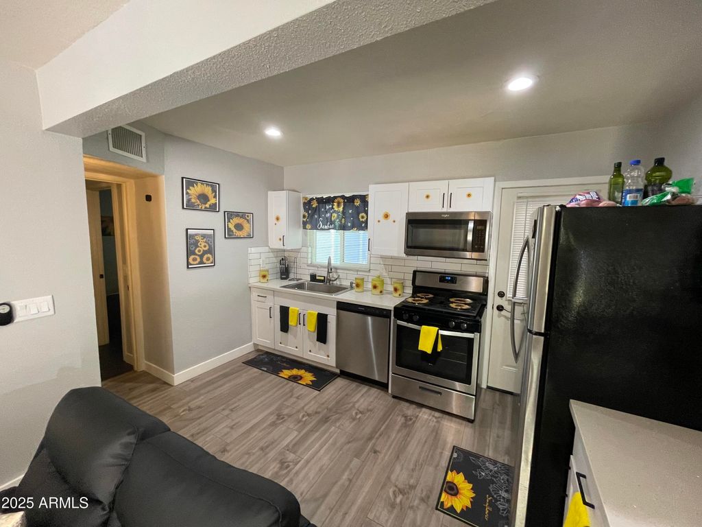 Photo of 5963 W Ocotillo Road, Glendale, AZ 85301 (MLS # 6953537)