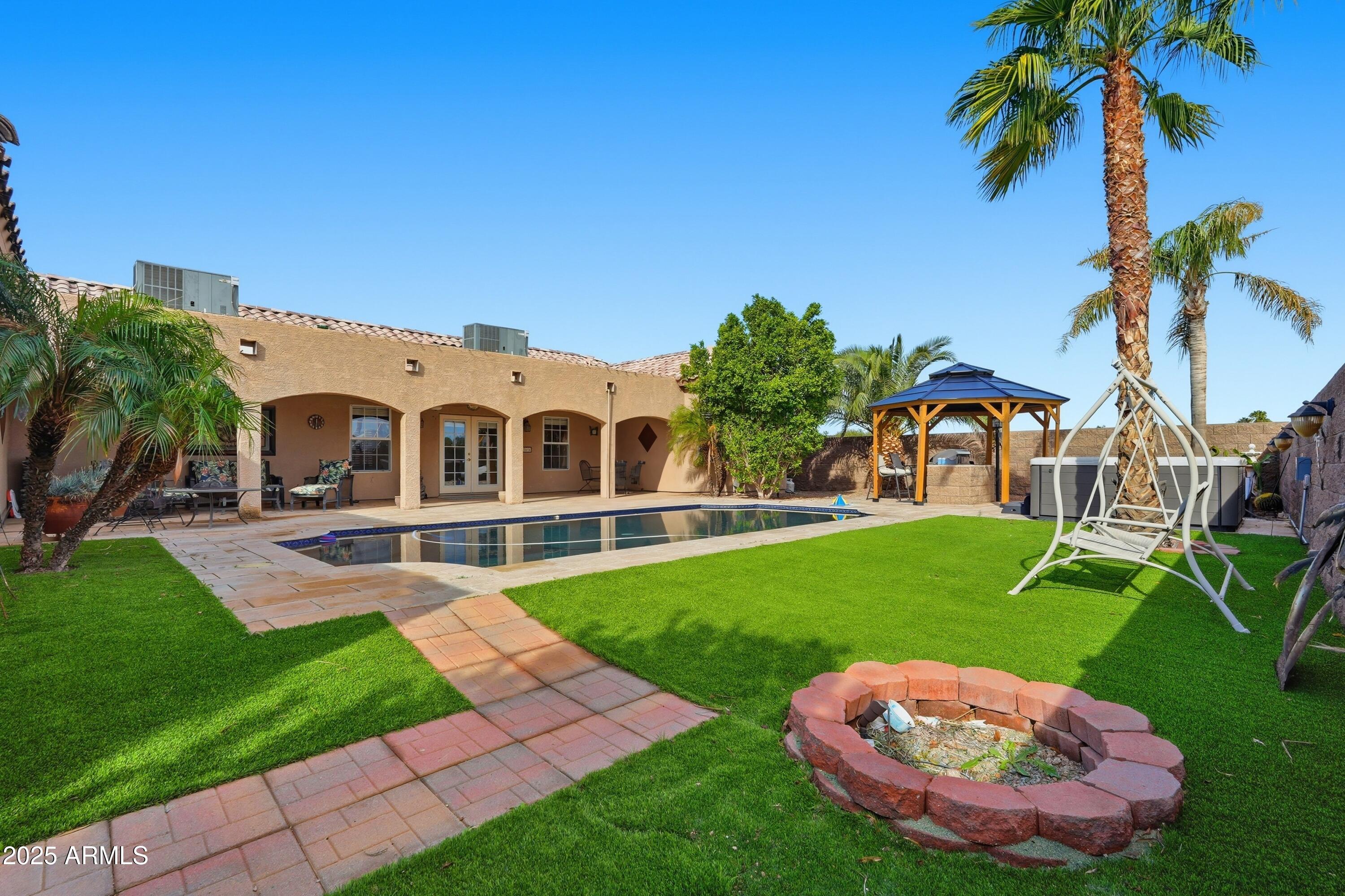 9777 N CHEMEHLEVI Drive