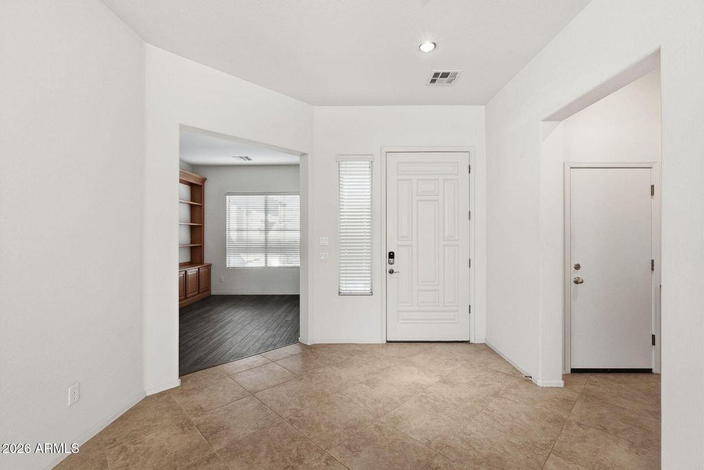 Photo of 41913 W Centennial Road, Maricopa, AZ 85138 (MLS # 6975438)