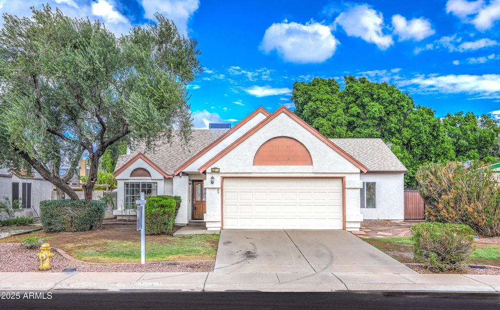 Photo of 4838 W Julie Drive, Glendale, AZ 85308 (MLS # 6928679)