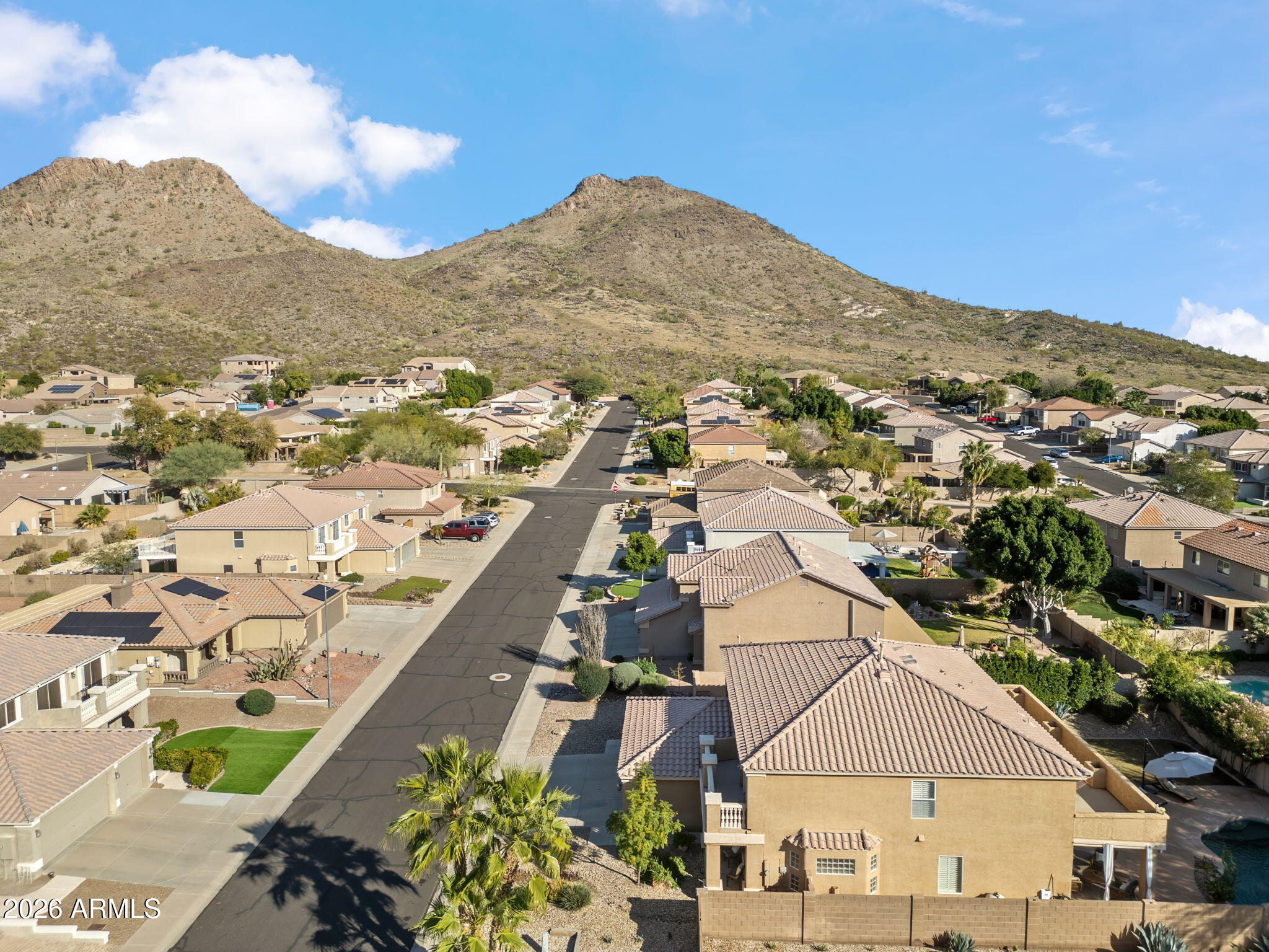 6419 W HONEYSUCKLE Drive