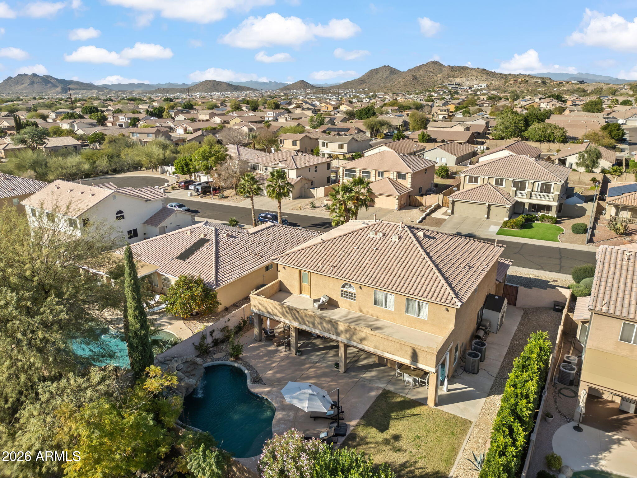 6419 W HONEYSUCKLE Drive