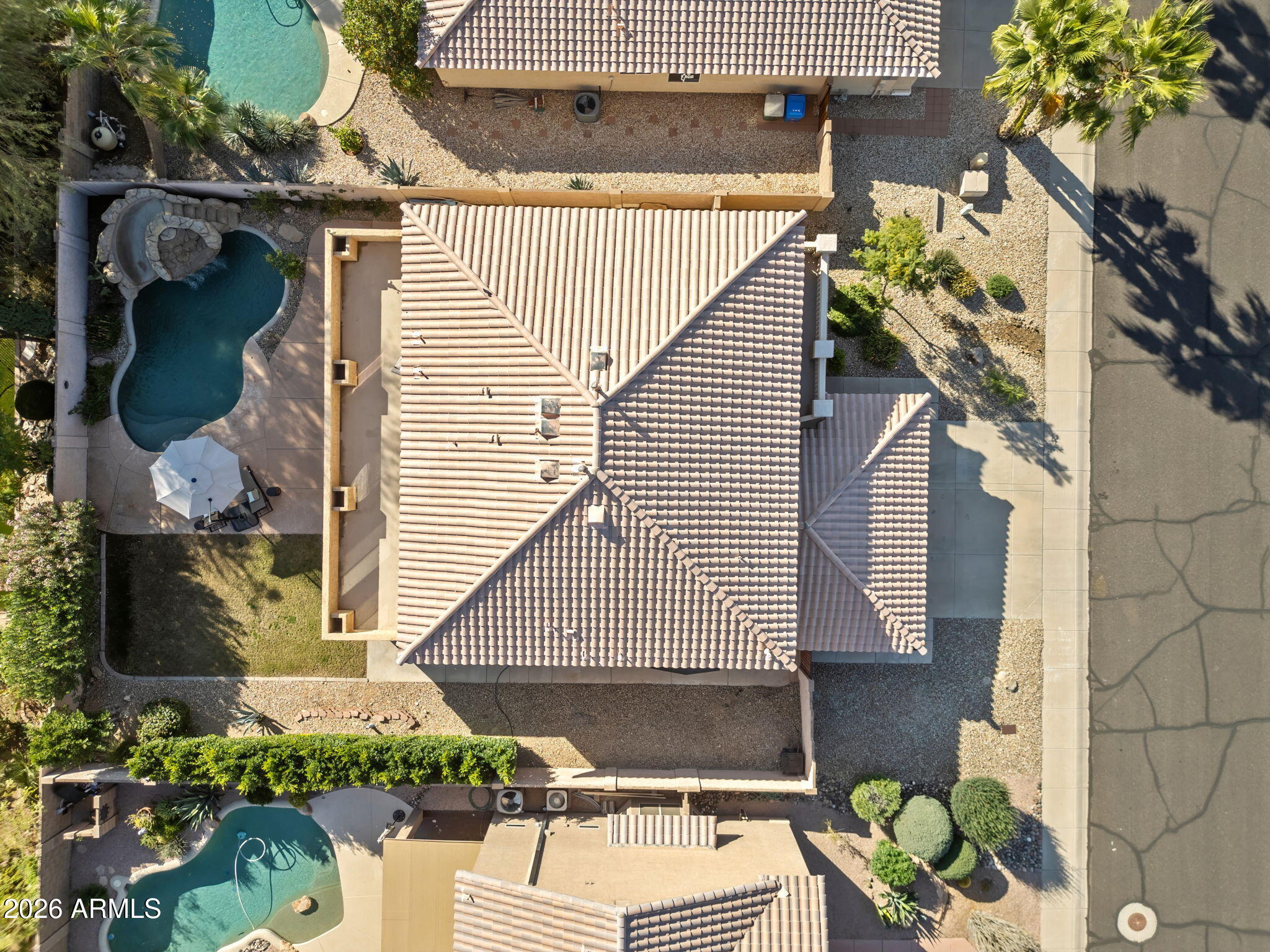 6419 W HONEYSUCKLE Drive