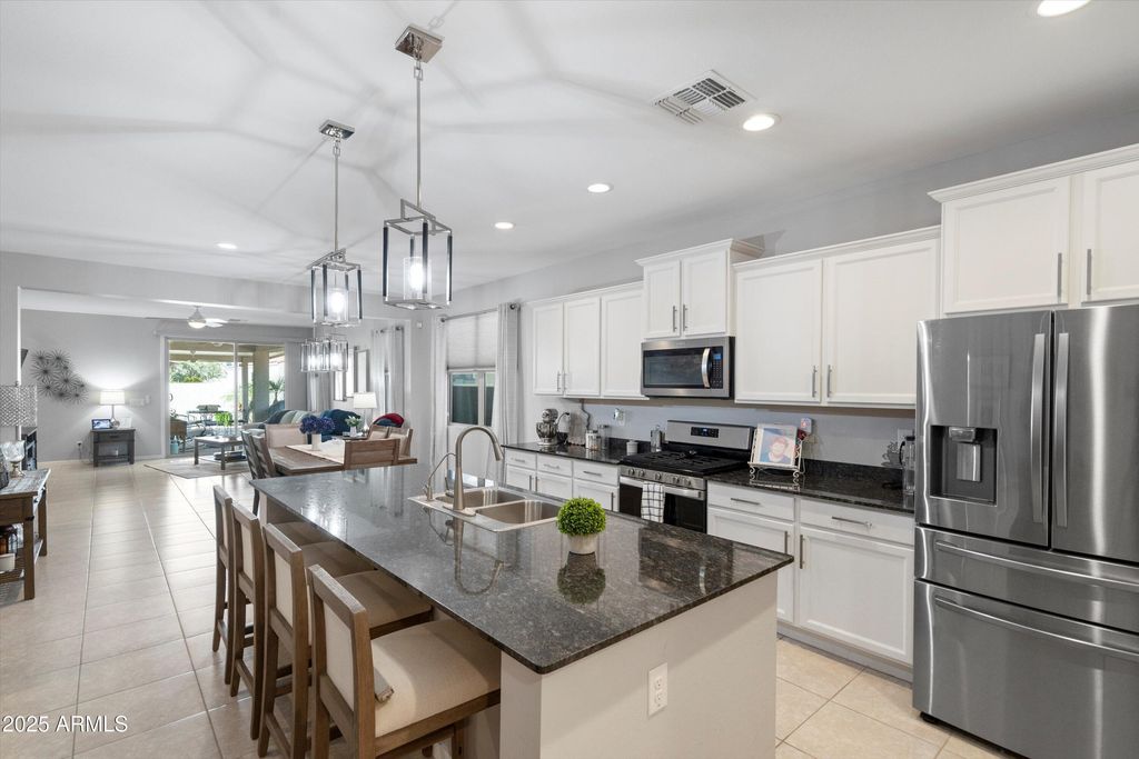 Photo of 272 W Satinka Drive, San Tan Valley, AZ 85140 (MLS # 6932011)
