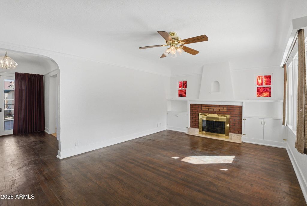 Photo of 28 W Lewis Avenue, Phoenix, AZ 85003 (MLS # 6977324)