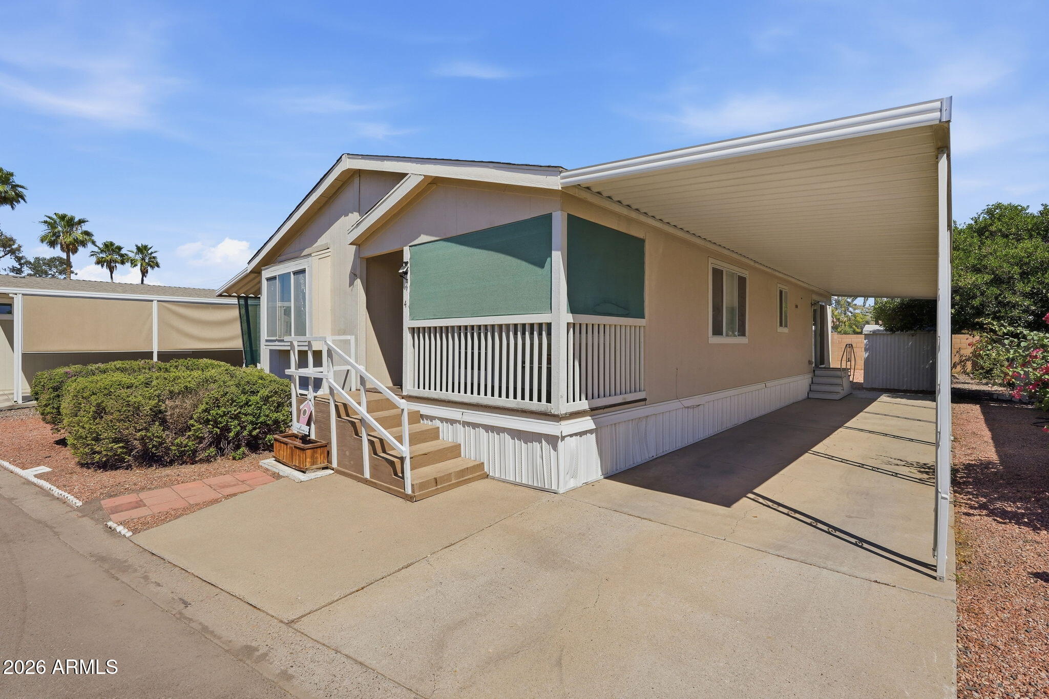 2727 E UNIVERSITY Drive 4