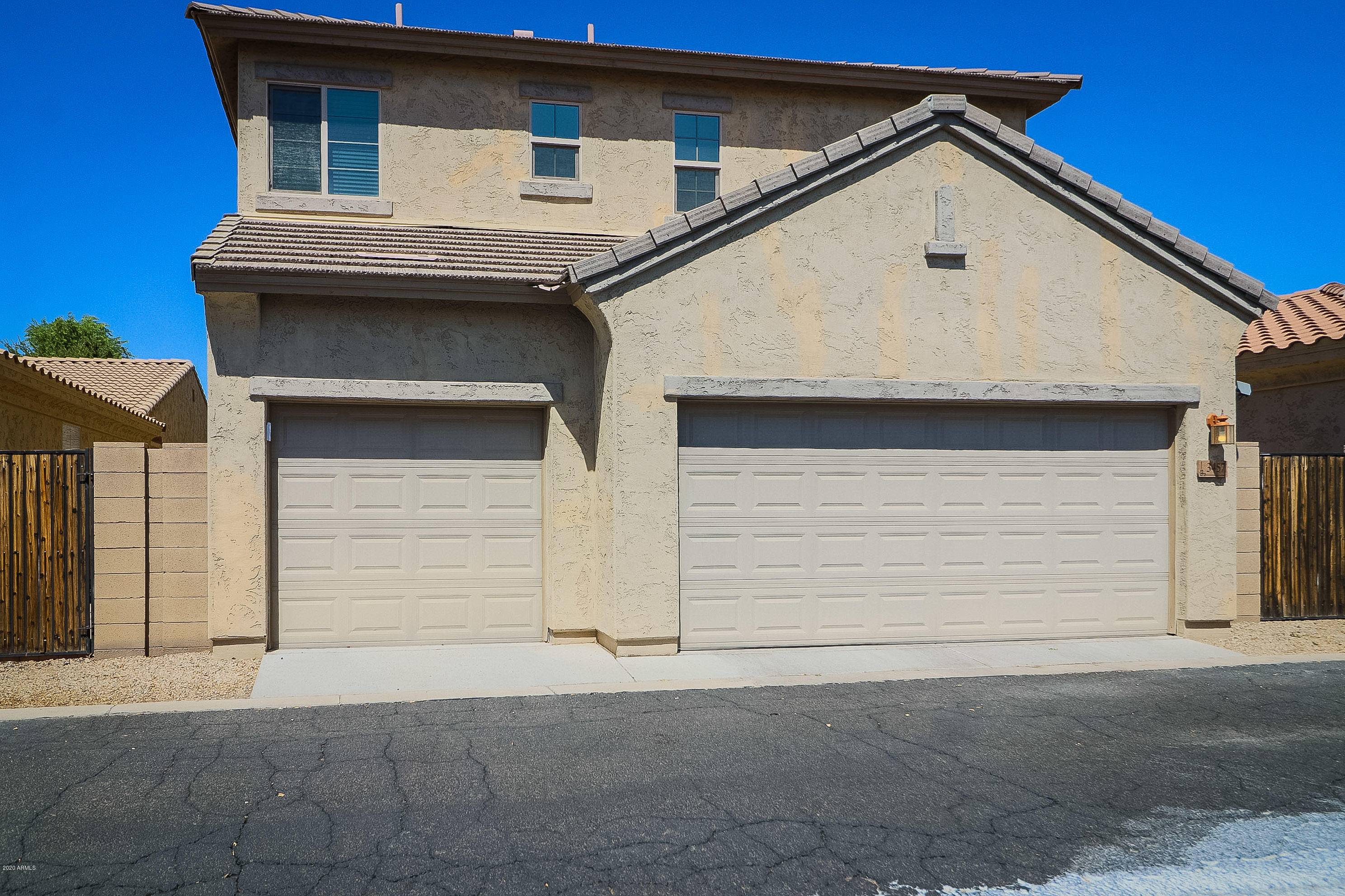 3457 E Orchid Lane